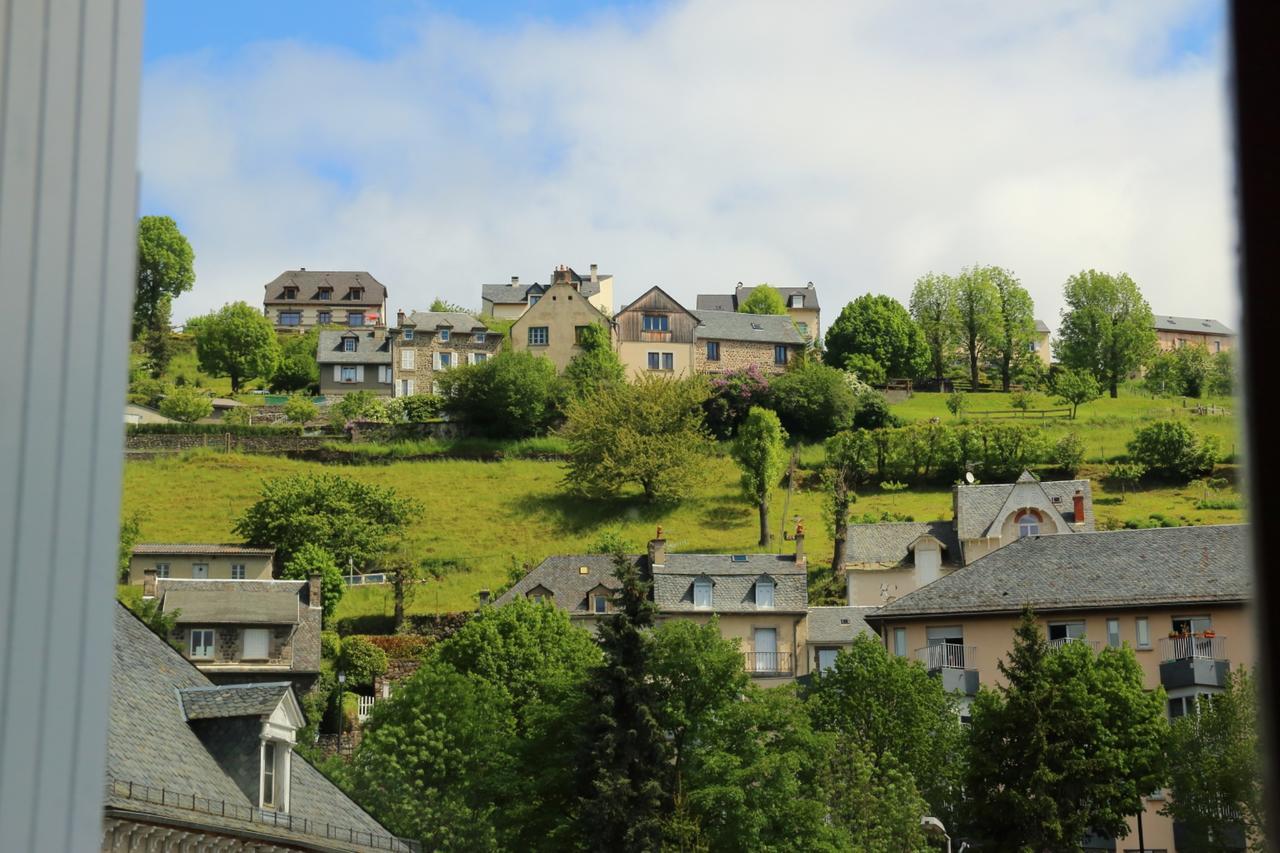 Auberge Les Volcans Murat  Ngoại thất bức ảnh